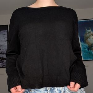 H&M Black Crew Neck Sweater